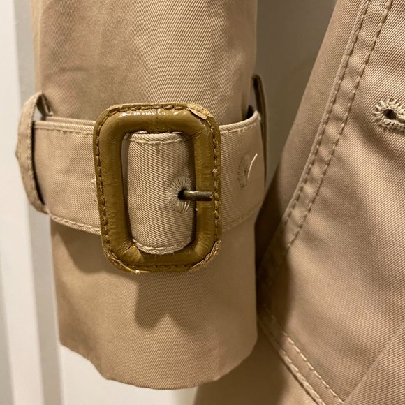 Petite Water-Resistant Classic Trench Coat - Picture 8 of 12